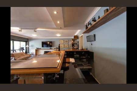 Casa de Condomínio à venda com 3 quartos, 450m² em Jardim Viana, São Paulo