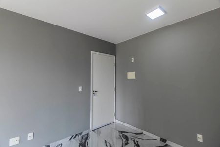 SalaSala de apartamento para alugar com 2 quartos, 47m² em Itaquera, São Paulo