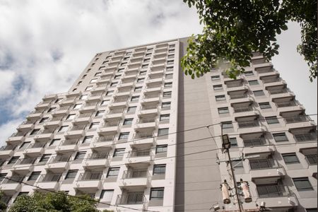 Apartamento para alugar com 37m², 1 quarto e 1 vagaFachada