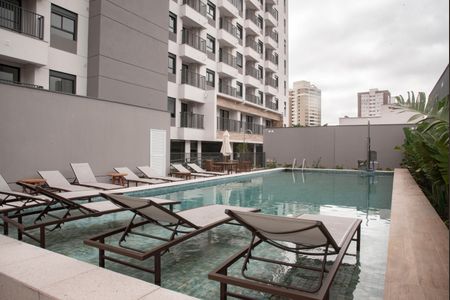 Apartamento para alugar com 37m², 1 quarto e 1 vagaÁrea comum - Piscina