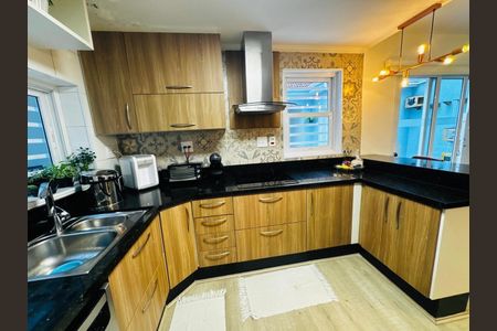 Casa à venda com 170m², 4 quartos e 3 vagasFoto 16