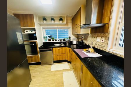 Casa à venda com 170m², 4 quartos e 3 vagasFoto 15