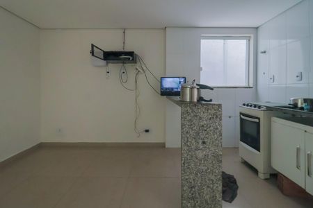 Sala/Sala de jantar/Cozinha de apartamento para alugar com 2 quartos, 50m² em Jardim Itapark Velho, Mauá