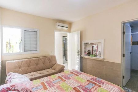 Casa à venda com 4 quartos, 320m² em Rio Pequeno, São Paulo