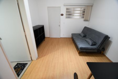 Sala de apartamento para alugar com 1 quarto, 40m² em Centro, Campinas