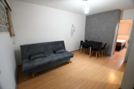 Sala de apartamento para alugar com 1 quarto, 40m² em Centro, Campinas