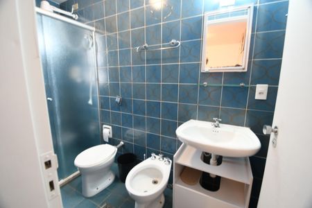 Banheiro de apartamento para alugar com 1 quarto, 40m² em Centro, Campinas