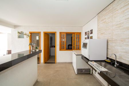 Casa à venda com 273m², 3 quartos e 2 vagas Casa à venda com 273m², 3 quartos e 2 vagasESPACO GOURMET