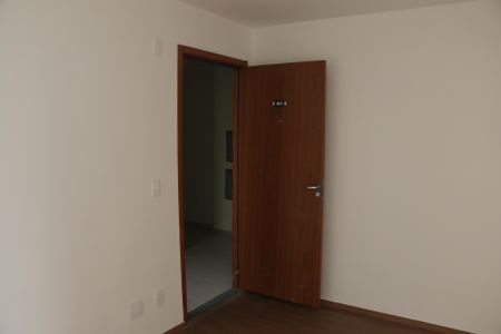 sala de apartamento para alugar com 2 quartos, 45m² em Jardim Alvorada, Nova Iguaçu