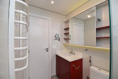 Apartamento para alugar com 90m², 2 quartos e 2 vagasBanheiro da Suíte