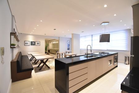 Apartamento para alugar com 90m², 2 quartos e 2 vagasÁrea comum - Salão de festas