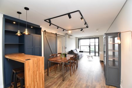 Apartamento para alugar com 90m², 2 quartos e 2 vagasSala