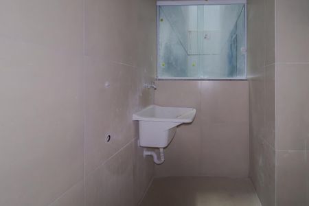 Área de serviço de apartamento para alugar com 1 quarto, 38m² em Jardim Itapark Velho, Mauá