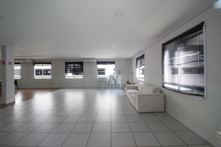 Apartamento à venda com 44m², 2 quartos e sem vagaSalão de Festas Adutlo