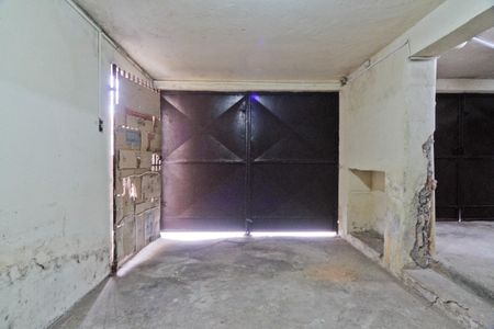 Casa à venda com 130m², 3 quartos e 2 vagas Casa à venda com 130m², 3 quartos e 2 vagasÁrea externa