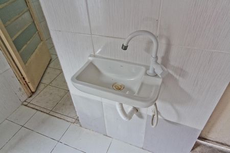 Casa à venda com 130m², 3 quartos e 2 vagas Casa à venda com 130m², 3 quartos e 2 vagasÁrea de Serviço