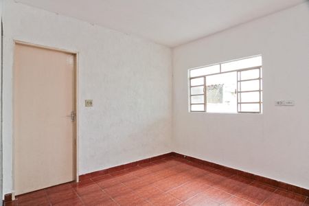 Casa à venda com 130m², 3 quartos e 2 vagas Casa à venda com 130m², 3 quartos e 2 vagasSala