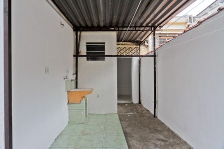 Casa à venda com 130m², 3 quartos e 2 vagas Casa à venda com 130m², 3 quartos e 2 vagasÁrea de Serviço