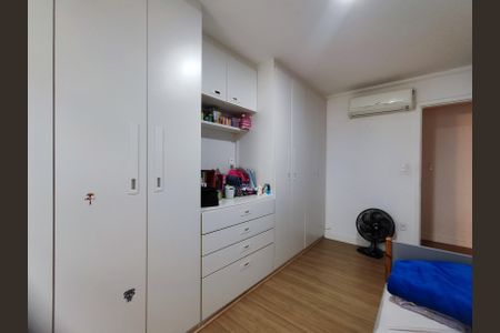 Apartamento à venda com 109m², 3 quartos e 2 vagas Apartamento à venda com 109m², 3 quartos e 2 vagasQuarto 2