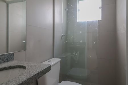 Banheiro de apartamento para alugar com 1 quarto, 41m² em Jardim Itapark Velho, Mauá