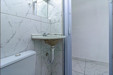 Casa para alugar com 26m², 1 quarto e sem vaga Casa para alugar com 26m², 1 quarto e sem vagabanheiro social_3