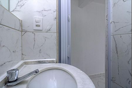 Casa para alugar com 26m², 1 quarto e sem vaga Casa para alugar com 26m², 1 quarto e sem vagabanheiro social_4