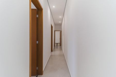Casa para alugar com 83m², 2 quartos e 1 vagaCorredor