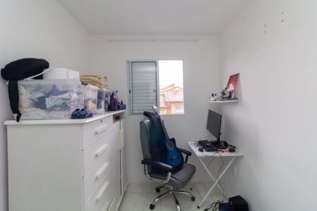 Quarto 1 de apartamento para alugar com 2 quartos, 38m² em Vila Carmosina, São Paulo