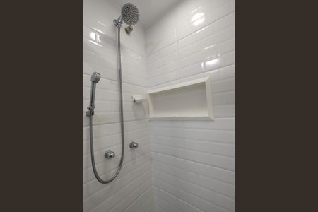 Apartamento à venda com 66m², 2 quartos e 1 vagaBanheiro da Suíte 1