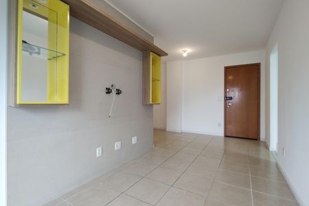 Sala de apartamento à venda com 2 quartos, 66m² em Taquara, Rio de Janeiro