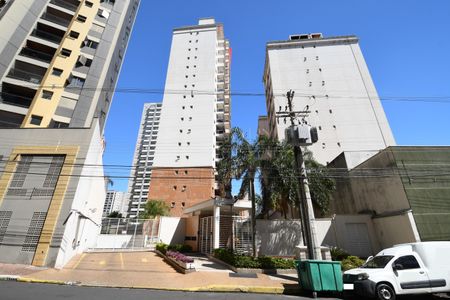 Apartamento para alugar com 50m², 1 quarto e 2 vagasFachada e portaria