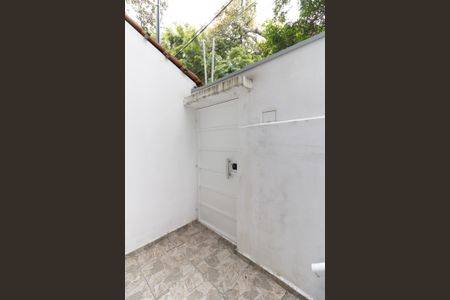 Casa para alugar com 16m², 1 quarto e sem vagaEntrada 