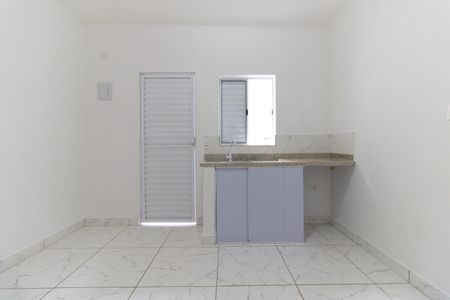 Quarto/Cozinha  de casa para alugar com 1 quarto, 26m² em Bosque da Saúde, São Paulo