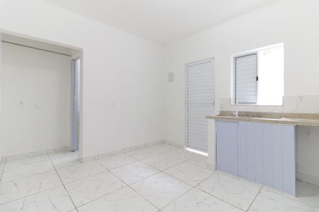Casa para alugar com 16m², 1 quarto e sem vagaQuarto/Cozinha 