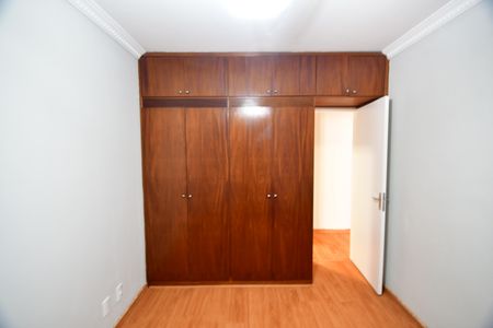 Apartamento à venda com 67m², 3 quartos e 1 vagaQuarto 2