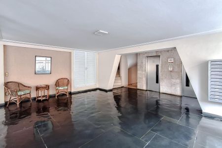 Apartamento para alugar com 45m², 2 quartos e 1 vagaÁrea comum