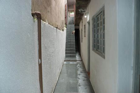 Casa para alugar com 2 quartos, 60m² em Jardim Santo Eduardo, Embu das Artes