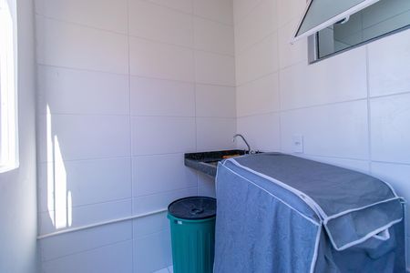 Apartamento para alugar com 47m², 2 quartos e 1 vaga Apartamento para alugar com 47m², 2 quartos e 1 vagaÁrea de Serviço