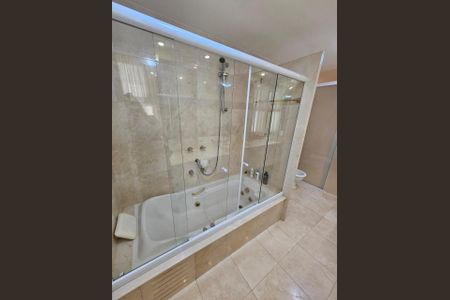 Casa de condomínio à venda com 589m², 2 quartos e 4 vagasFoto 13