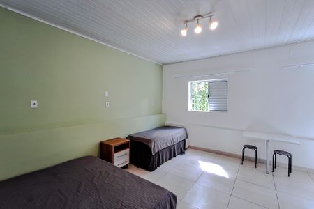 Sala/Quarto de kitnet/studio para alugar com 1 quarto, 26m² em Aclimação, São Paulo