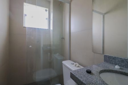 Banheiro de apartamento para alugar com 1 quarto, 38m² em Jardim Itapark Velho, Mauá