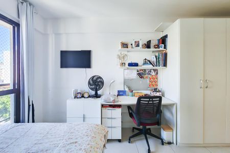Apartamento à venda com 151m², 4 quartos e 2 vagas Apartamento à venda com 151m², 4 quartos e 2 vagasSuite 2