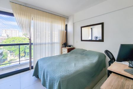 Apartamento à venda com 151m², 4 quartos e 2 vagas Apartamento à venda com 151m², 4 quartos e 2 vagasSuite 3