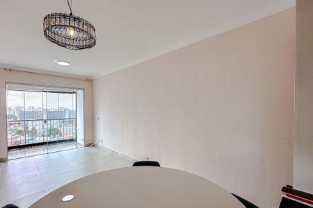 Apartamento para alugar com 69m², 3 quartos e 1 vagaSala
