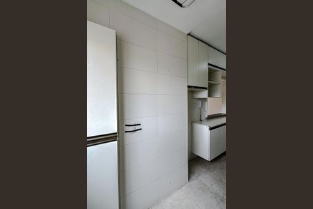 Apartamento para alugar com 69m², 3 quartos e 1 vagaÁrea de Serviço