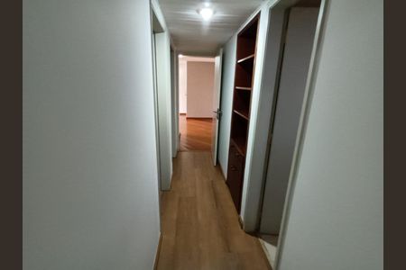 Apartamento à venda com 107m², 3 quartos e 2 vagasFoto 01