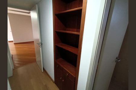 Apartamento à venda com 107m², 3 quartos e 2 vagasFoto 01