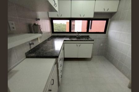 Apartamento à venda com 107m², 3 quartos e 2 vagasFoto 01