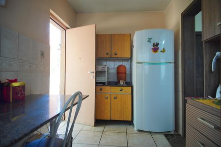 Cozinha de casa à venda com 3 quartos, 600m² em Bom Jesus, Porto Alegre