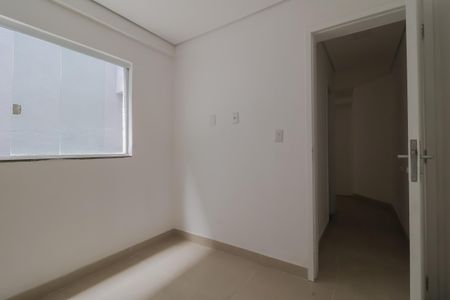 Quarto de apartamento para alugar com 1 quarto, 39m² em Jardim Itapark Velho, Mauá